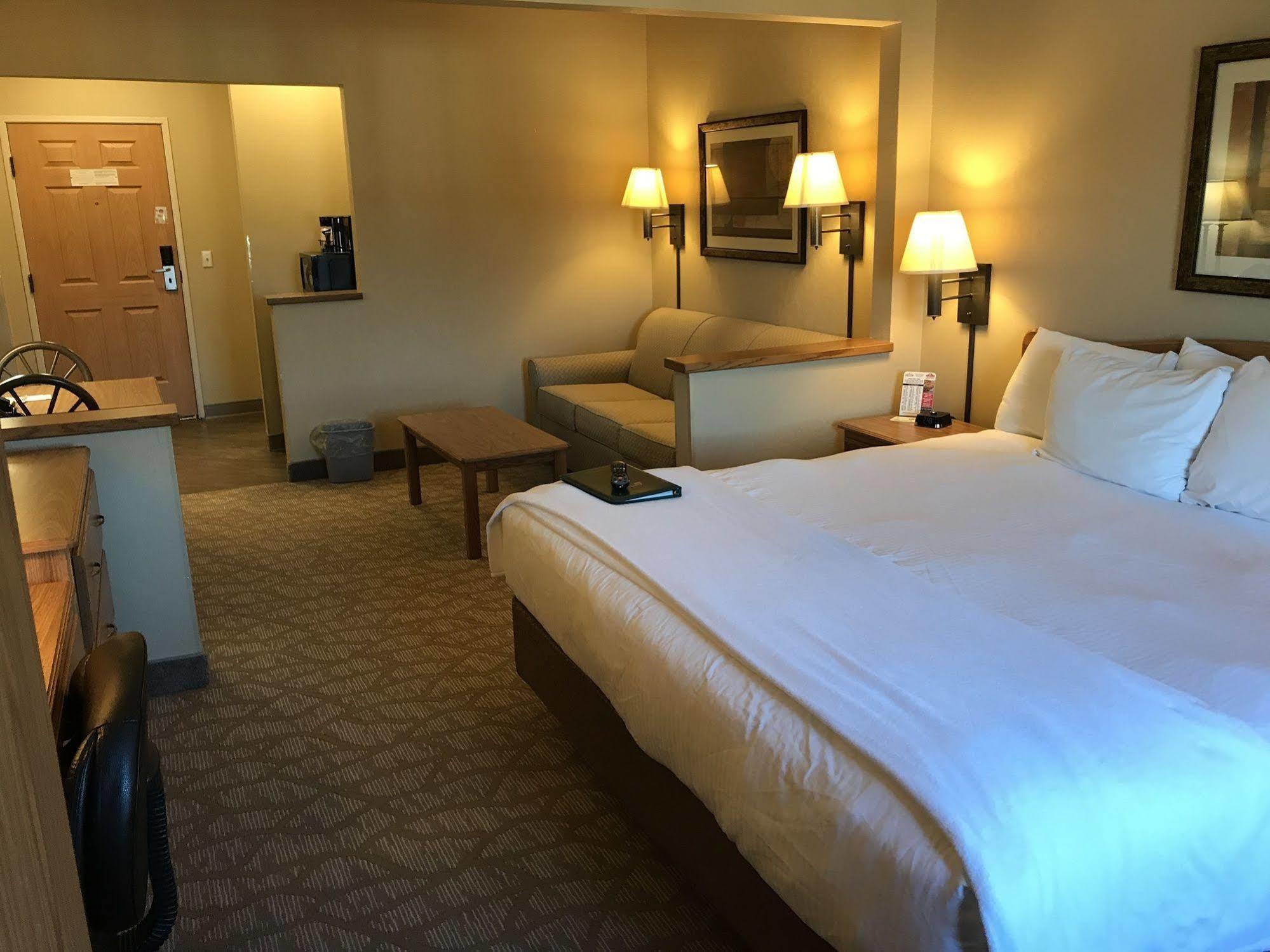 Everspring Suites Bismarck Zewnętrze zdjęcie
